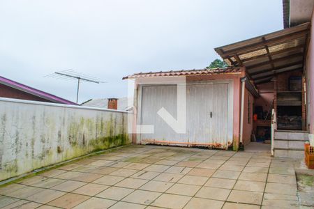 Garagem de casa à venda com 2 quartos, 407m² em Ipanema, Porto Alegre