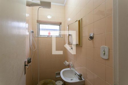 Casa à venda com 225m², 3 quartos e 2 vagasBanheiro de Serviço