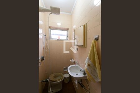 Casa à venda com 225m², 3 quartos e 2 vagasBanheiro de Serviço