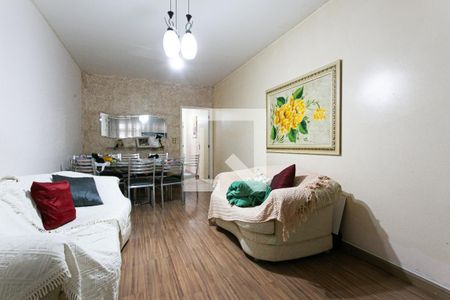 Sala de casa à venda com 3 quartos, 225m² em Vila Carrao, São Paulo