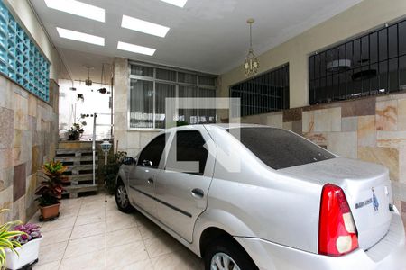 Casa à venda com 225m², 3 quartos e 2 vagasGaragem