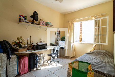 Casa à venda com 200m², 4 quartos e 2 vagasQuarto 2