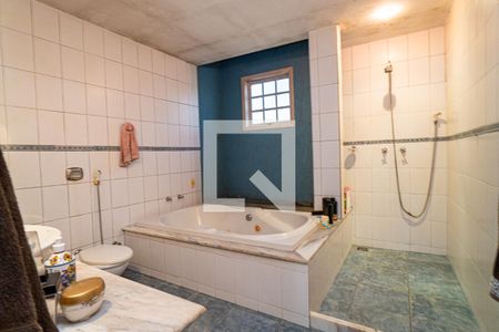 Casa à venda com 200m², 4 quartos e 2 vagasSuíte 2