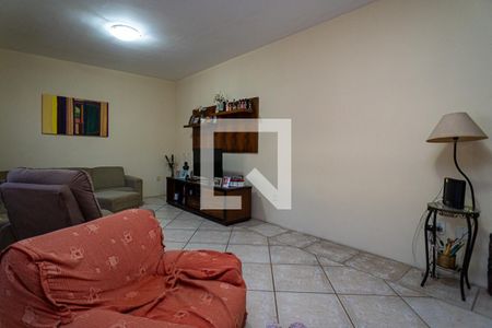 Sala de casa à venda com 4 quartos, 200m² em Itaipu, Niterói