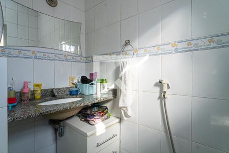 Casa à venda com 200m², 4 quartos e 2 vagasSuíte