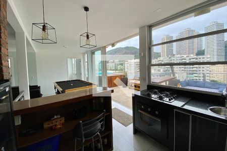 Apartamento à venda com 280m², 3 quartos e 2 vagas2º piso