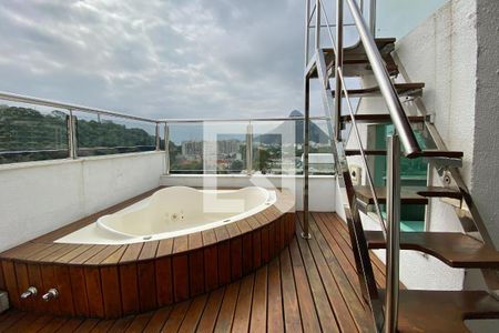 Apartamento à venda com 280m², 3 quartos e 2 vagasÁrea externa