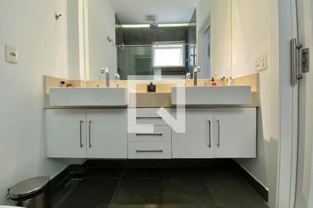 Apartamento à venda com 280m², 3 quartos e 2 vagasQuarto 1 - Suite