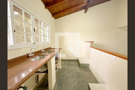 Casa para alugar com 250m², 2 quartos e 2 vagasDetalhe da cozinha