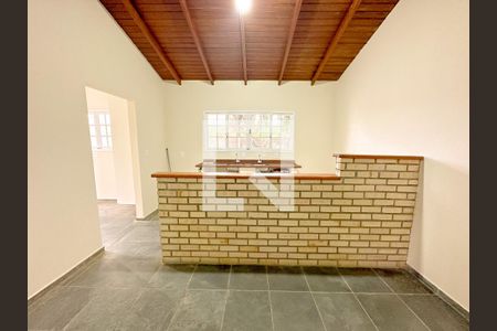 Casa para alugar com 250m², 2 quartos e 2 vagasCozinha