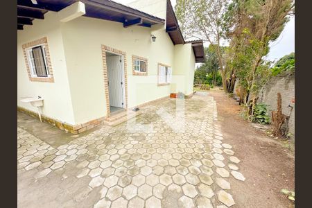 Casa para alugar com 250m², 2 quartos e 2 vagasEntrada