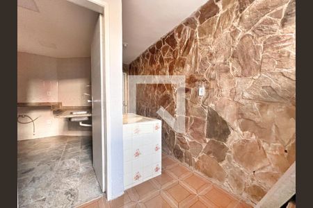 Apartamento à venda com 95m², 3 quartos e sem vaga Apartamento à venda com 95m², 3 quartos e sem vagaÁrea de Serviço