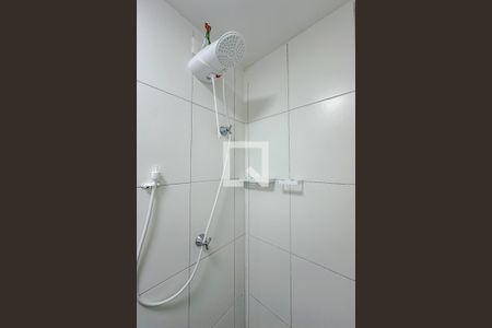 Banheiro de kitnet/studio à venda com 1 quarto, 36m² em Vila Firmiano Pinto, São Paulo