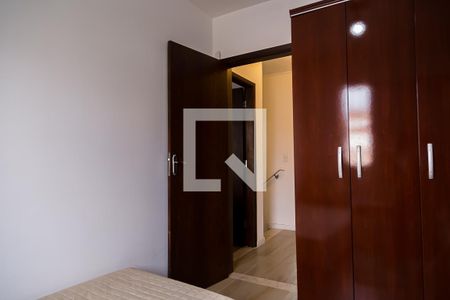 Casa à venda com 180m², 4 quartos e 3 vagas Casa à venda com 180m², 4 quartos e 3 vagasQuarto 2