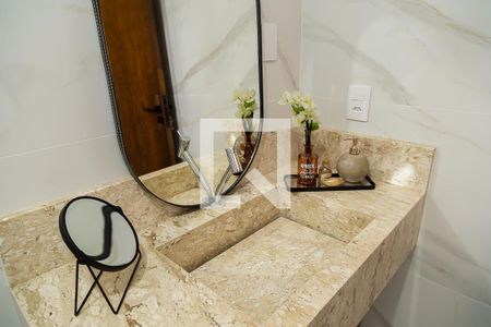 Casa à venda com 180m², 4 quartos e 3 vagas Casa à venda com 180m², 4 quartos e 3 vagasBanheiro Social - Pia