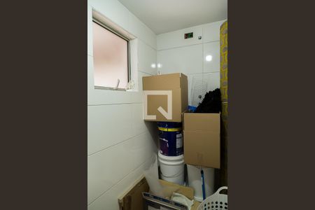 Casa à venda com 180m², 4 quartos e 3 vagas Casa à venda com 180m², 4 quartos e 3 vagasBanheiro de Serviço