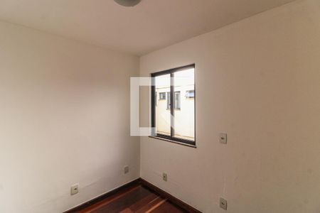 Apartamento à venda com 120m², 3 quartos e 2 vagasQuarto 2
