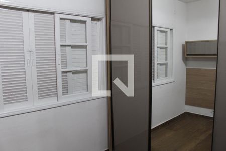 Quarto 1 de casa para alugar com 2 quartos, 125m² em Jardim Novo Carrão, São Paulo