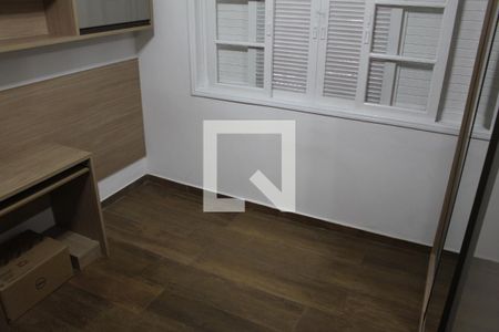 Quarto 1 de casa para alugar com 2 quartos, 125m² em Jardim Novo Carrão, São Paulo