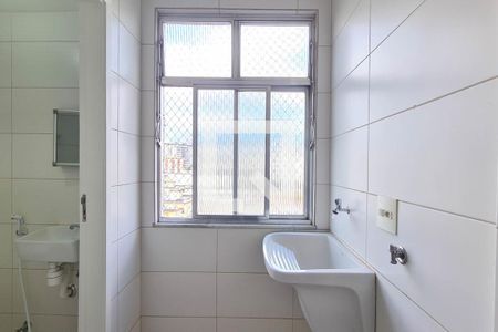 Apartamento para alugar com 86m², 2 quartos e 1 vagaÁrea de Serviço