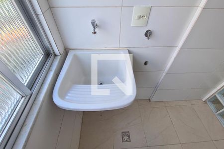 Apartamento para alugar com 86m², 2 quartos e 1 vagaÁrea de Serviço