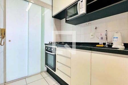Apartamento para alugar com 68m², 2 quartos e 1 vagaCozinha
