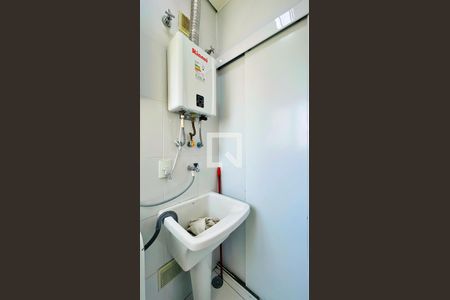 Apartamento para alugar com 68m², 2 quartos e 1 vagaÁrea de Serviço