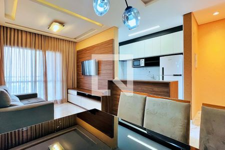 Sala de apartamento para alugar com 2 quartos, 68m² em Jardim Flor da Montanha, Guarulhos