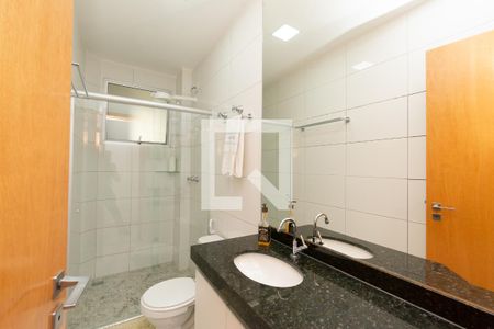 Apartamento à venda com 143m², 3 quartos e 3 vagasBanheiro Social
