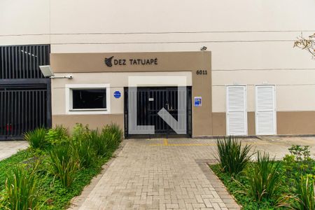 Apartamento à venda com 38m², 2 quartos e sem vaga Apartamento à venda com 38m², 2 quartos e sem vagaFachada e portaria