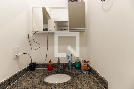 Apartamento à venda com 38m², 2 quartos e sem vaga Apartamento à venda com 38m², 2 quartos e sem vagaBanheiro