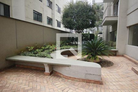 Apartamento à venda com 80m², 3 quartos e 1 vaga Apartamento à venda com 80m², 3 quartos e 1 vagaÁrea comum