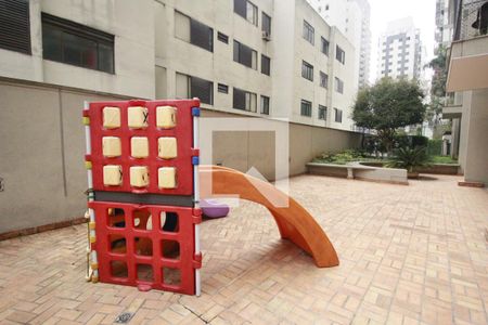 Apartamento à venda com 80m², 3 quartos e 1 vaga Apartamento à venda com 80m², 3 quartos e 1 vagaÁrea comum - Playground