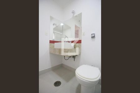 Apartamento à venda com 80m², 3 quartos e 1 vaga Apartamento à venda com 80m², 3 quartos e 1 vagaBanheiro Social