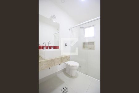 Apartamento à venda com 80m², 3 quartos e 1 vaga Apartamento à venda com 80m², 3 quartos e 1 vagaBanheiro Social