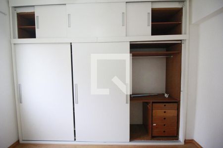 Apartamento à venda com 80m², 3 quartos e 1 vaga Apartamento à venda com 80m², 3 quartos e 1 vagaBanheiro do Quarto 3