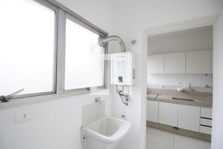 Apartamento à venda com 80m², 3 quartos e 1 vaga Apartamento à venda com 80m², 3 quartos e 1 vagaLavanderia