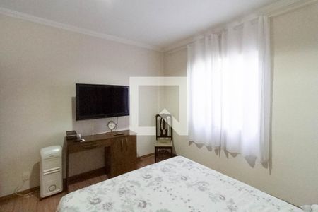 Casa à venda com 135m², 3 quartos e 2 vagasSuíte