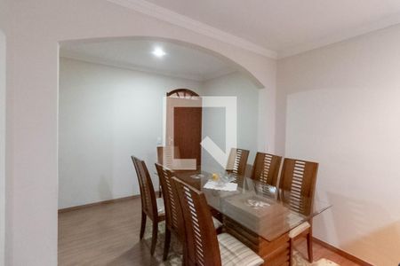 Casa à venda com 135m², 3 quartos e 2 vagasCopa