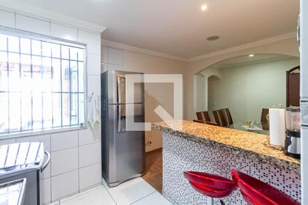 Casa à venda com 135m², 3 quartos e 2 vagasCozinha e Área de Serviço