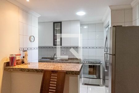 Casa à venda com 135m², 3 quartos e 2 vagasCozinha e Área de Serviço