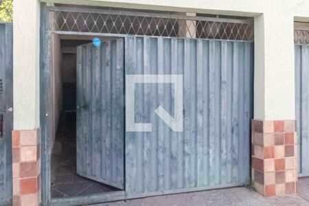 Casa à venda com 135m², 3 quartos e 2 vagasFachada