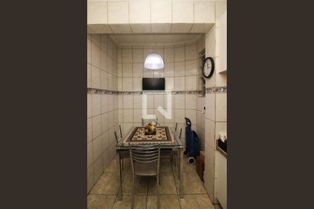 Apartamento à venda com 104m², 3 quartos e sem vaga Apartamento à venda com 104m², 3 quartos e sem vagaCozinha