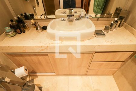 Apartamento à venda com 125m², 3 quartos e 1 vagaBanheiro da Suíte