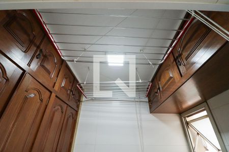 Apartamento à venda com 125m², 3 quartos e 1 vagaÁrea de Serviço e Banheiro de Serviço