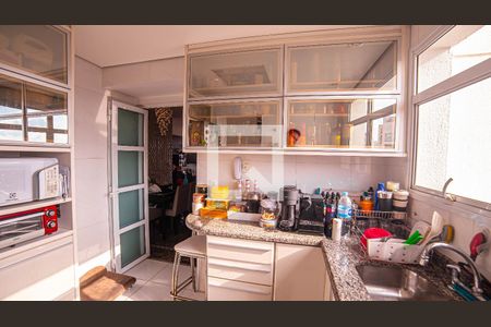 Apartamento à venda com 82m², 3 quartos e 2 vagasCozinha