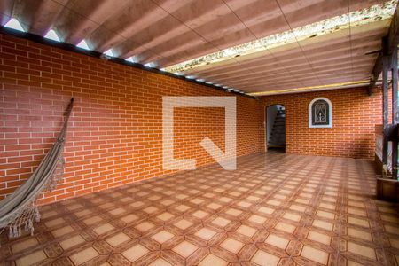 Casa à venda com 300m², 3 quartos e 5 vagasTerraço