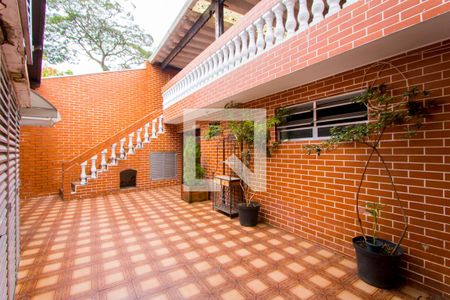 Casa à venda com 300m², 3 quartos e 5 vagasQuintal