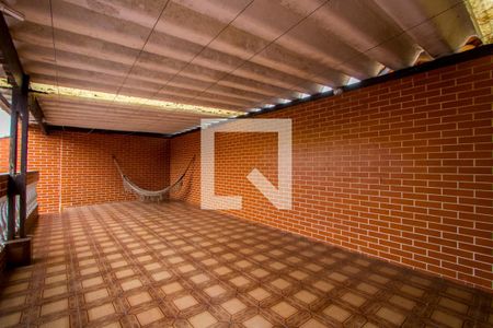 Casa à venda com 300m², 3 quartos e 5 vagasTerraço