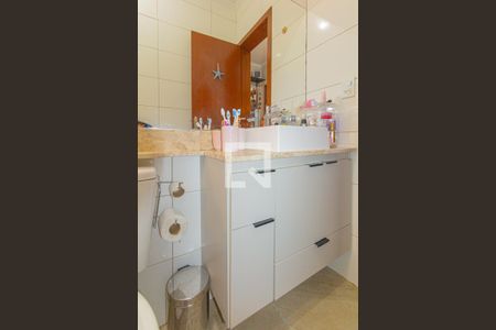 Casa à venda com 58m², 2 quartos e 1 vagaBanheiro